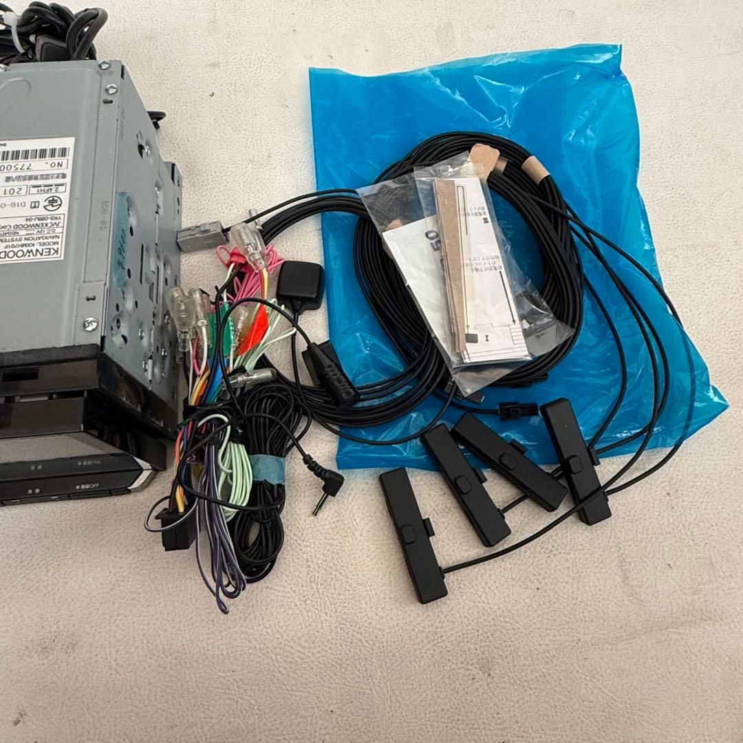 ケンウッド KXM-H701 ( MDV Z704 )新品ケンウッドアンテナ付