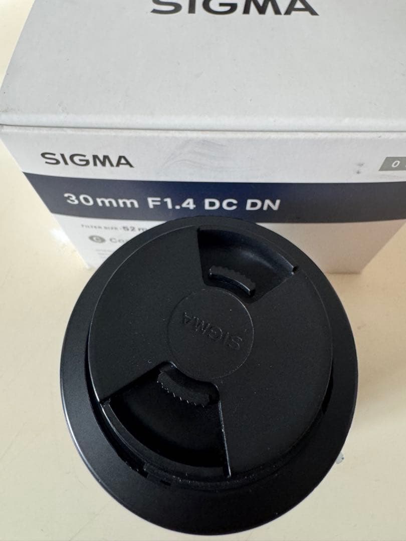 SIGMA 30mm F1.4 DC DN レンズ