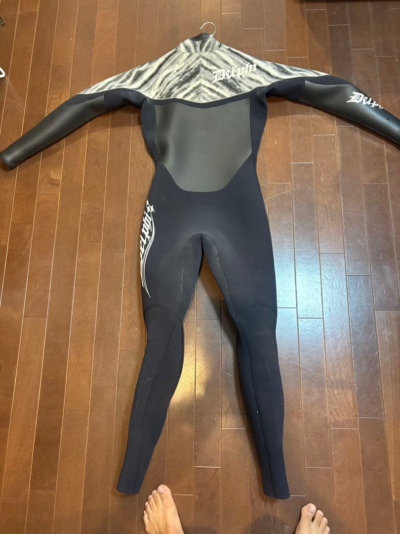 C*i様 デルフィセミドライスーツ