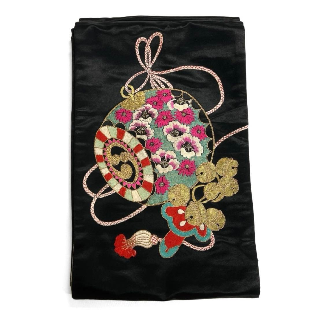 アンティーク　開き名古屋帯　刺繍　打ち出の小槌　鈴　花模様　着物　103a d