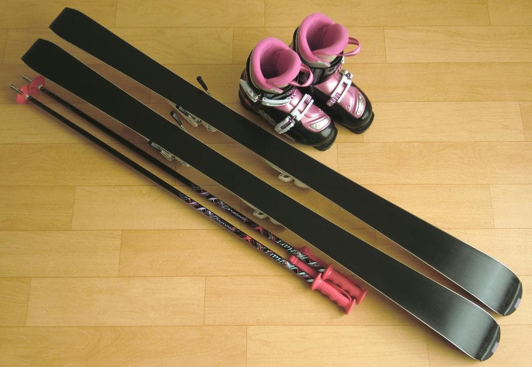 ■■送料無料■ハート■子供用スキーセット■板130/靴23■WAX済■女の子■■