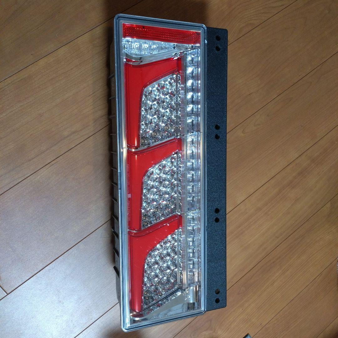 大型トラック小糸シーケンシャルランプ （訳あり）