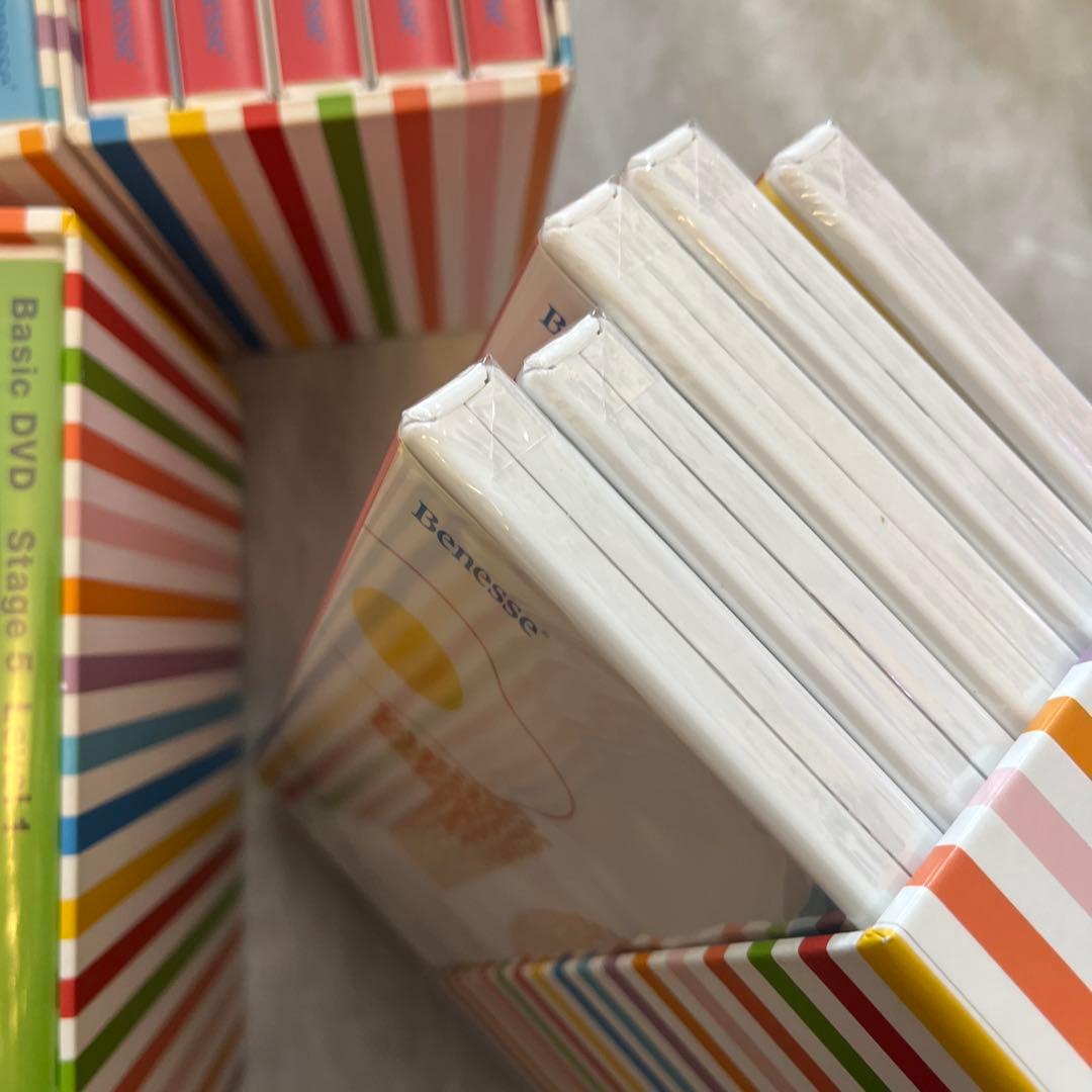 ワールドワイドキッズ　DVD CD セット　半分くらい未開封　美品