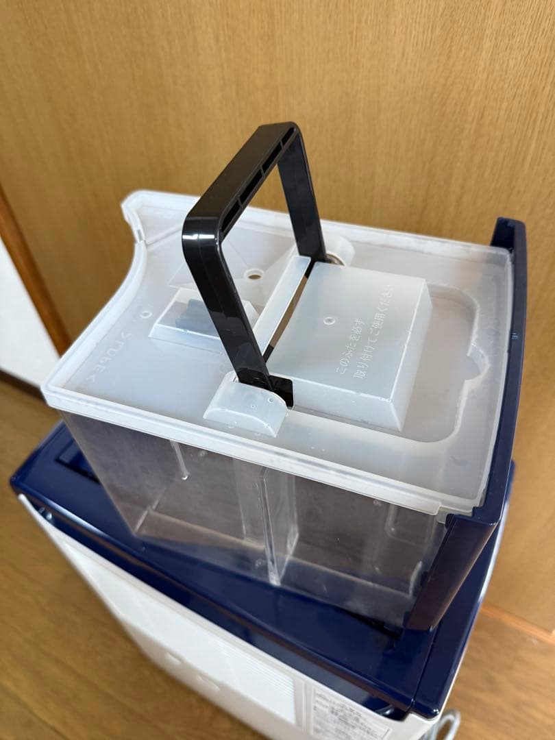 半年使用【5年保証】CD-H1821 衣類乾燥除湿機　コロナ