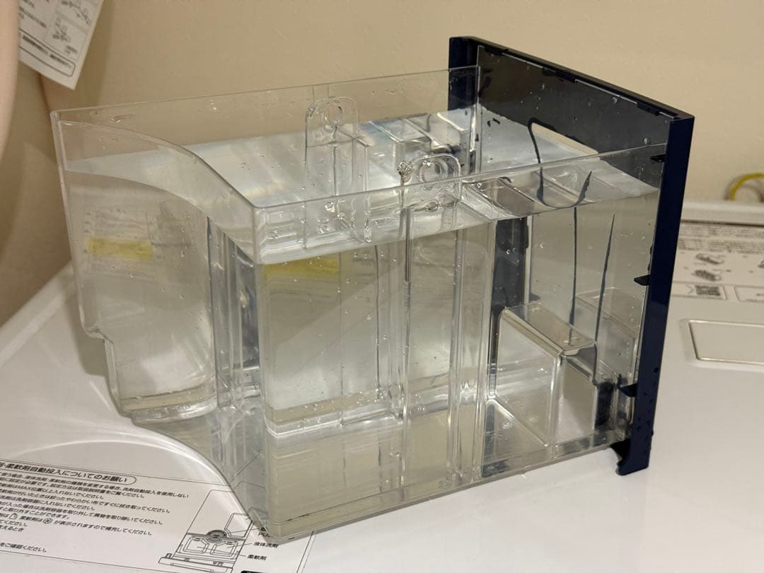 半年使用【5年保証】CD-H1821 衣類乾燥除湿機　コロナ