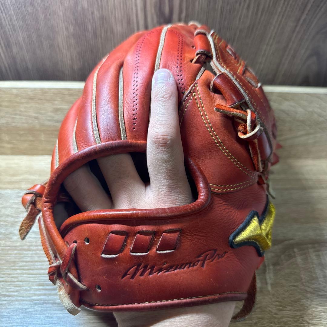 ミズノプロ内野兼投手