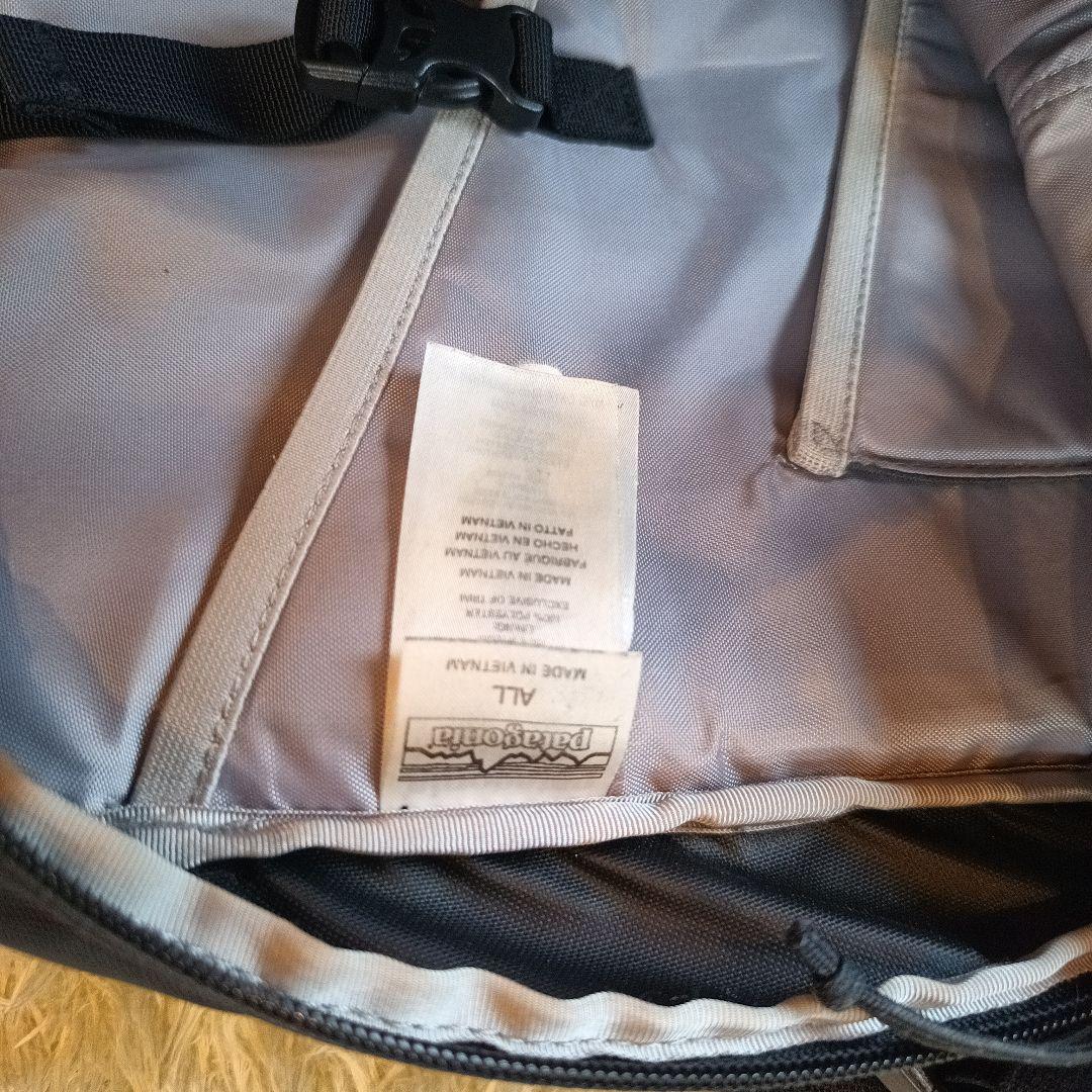 廃盤品　パタゴニア レフュジオパック(Refugio pack)28L 黒