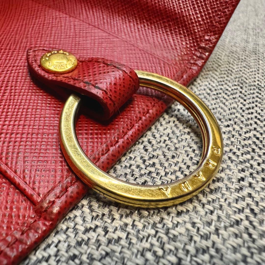 PRADA プラダ キーケース 4連 キーリング付き レッド