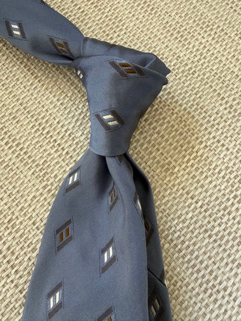 新品 atto vannucci アットヴァンヌッチ ネクタイ 5.2万円