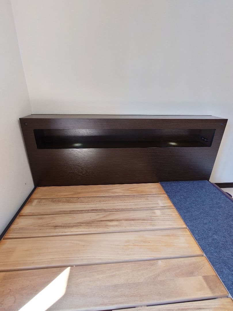 シモンズ クイーン ベッドフレーム