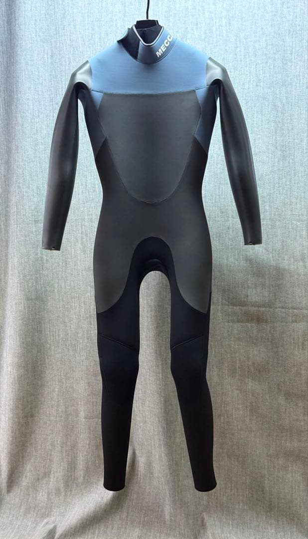 MECC MLサイズ セミドライウェットスーツ 新品未使用