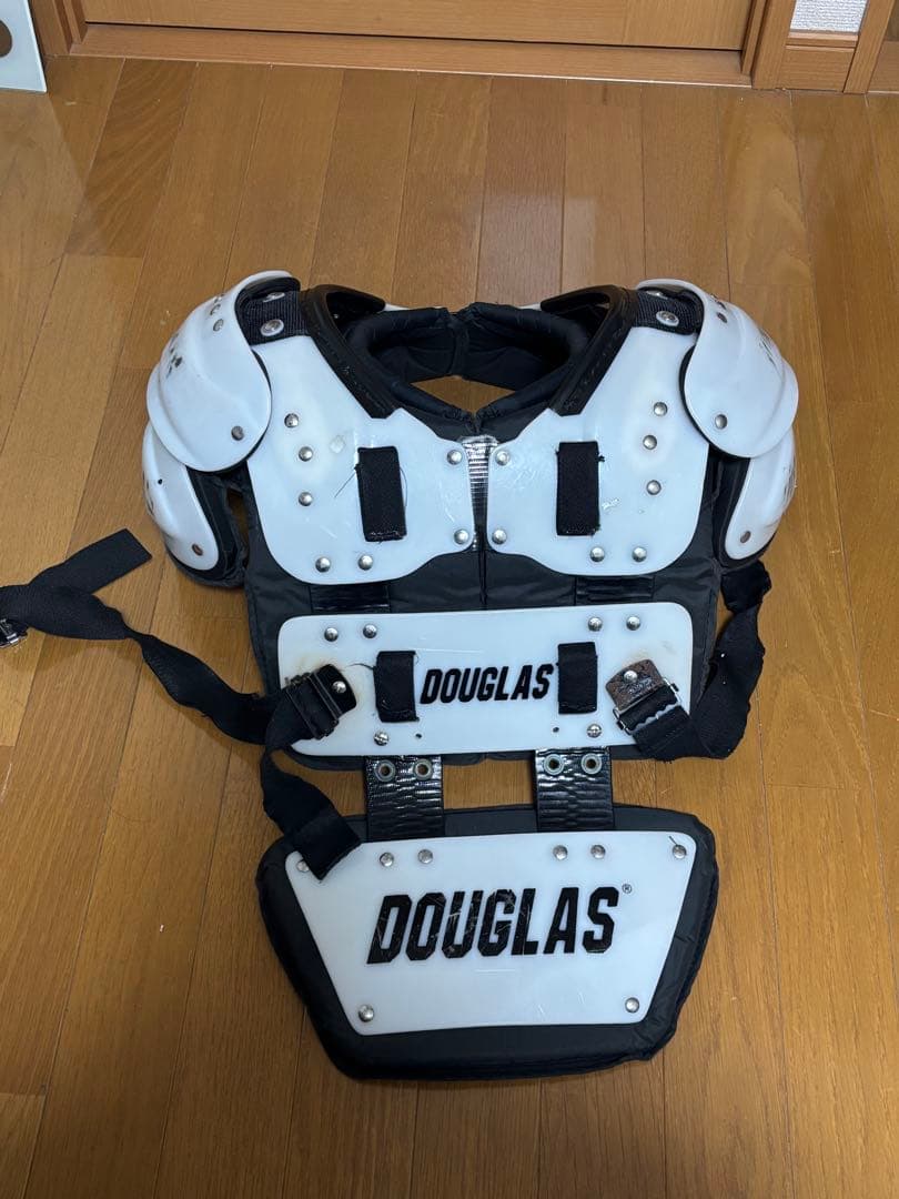 DOUGLAS ショルダー バックプレート付き