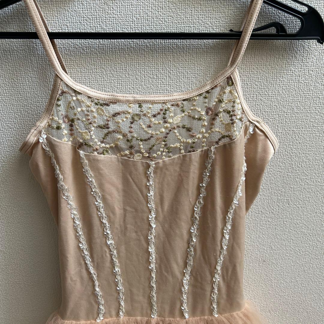 バレエ 衣装 チュニックレオタード ベージュレディース ドレス