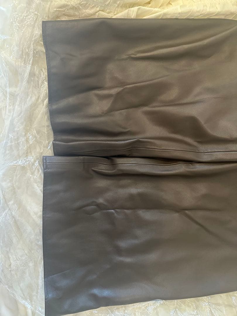 anuans ヴィーガンレザーパンツ