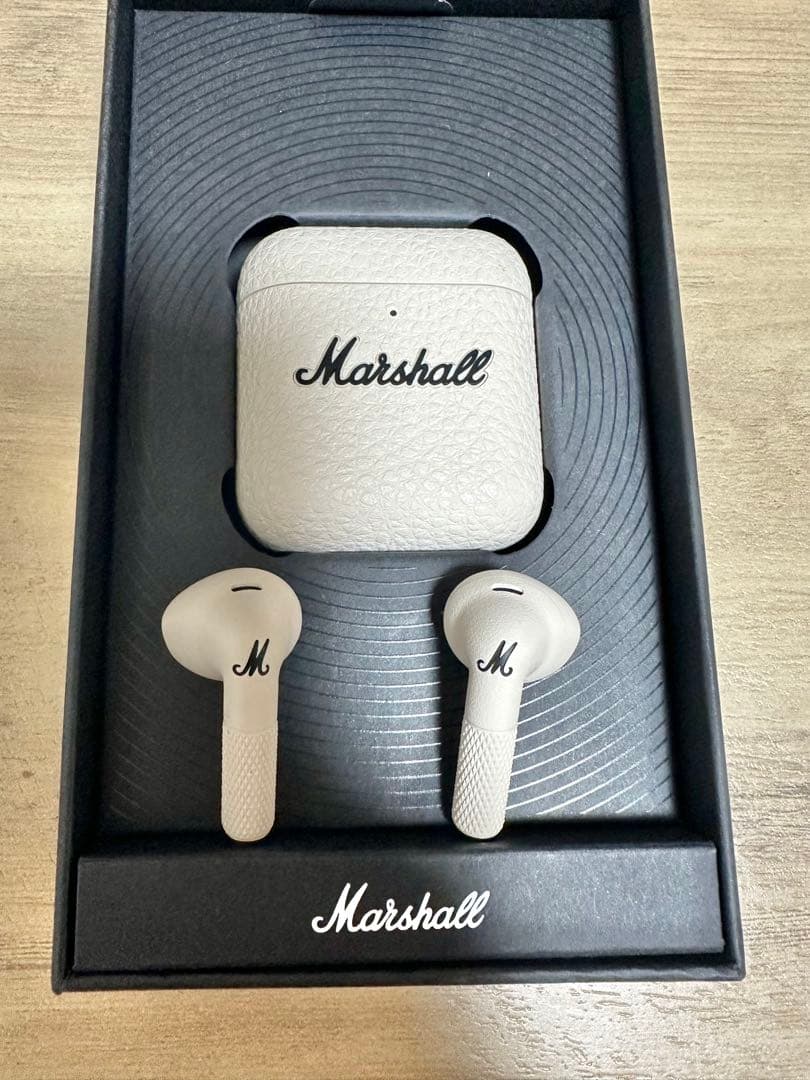 【使用1回のみ】Marshall ワイヤレスイヤホン ホワイト