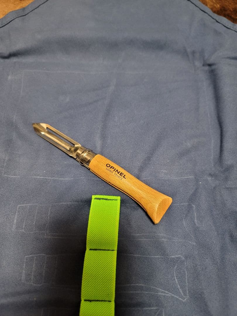 OPINEL ナイフ ピーラー コルク抜き まな板セット