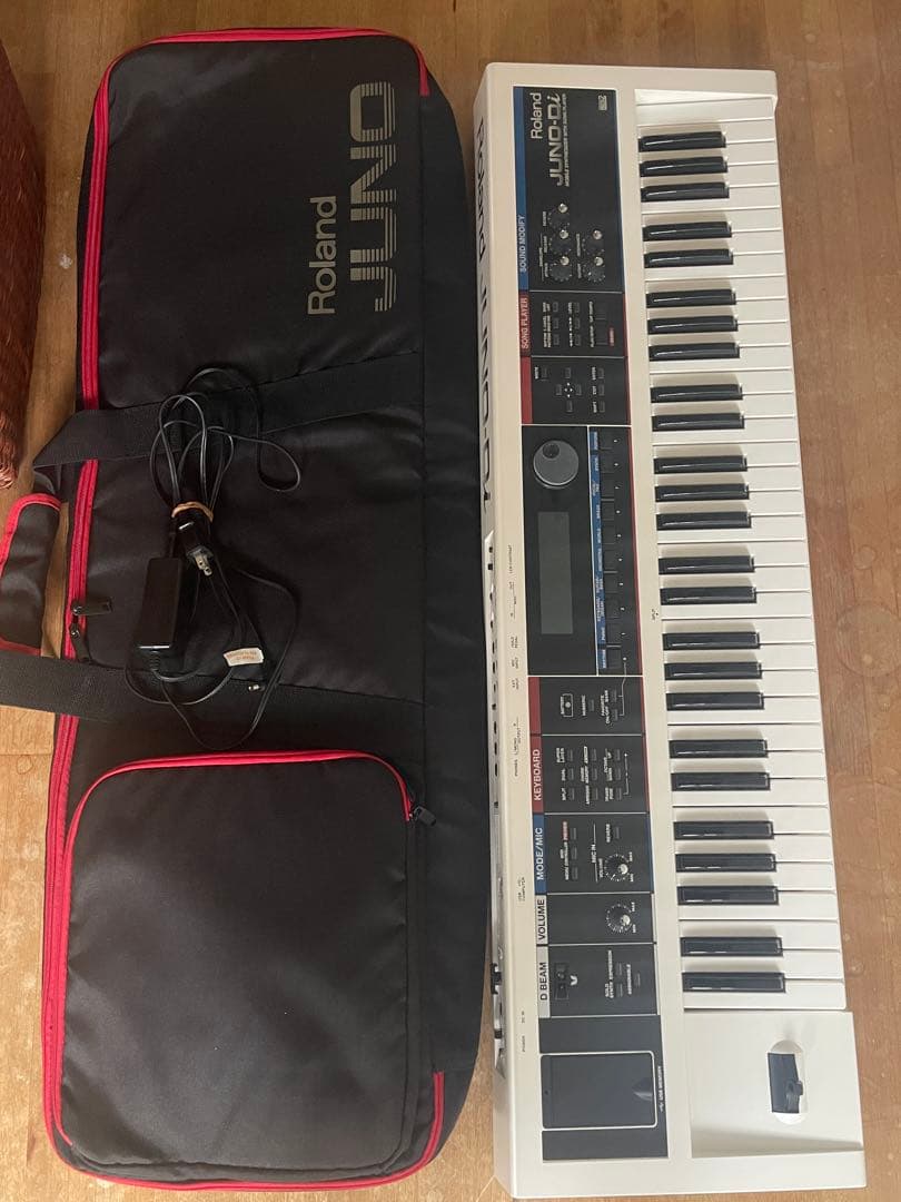 Roland 61鍵 シンセサイザー JUNO-DI ホワイト 美品