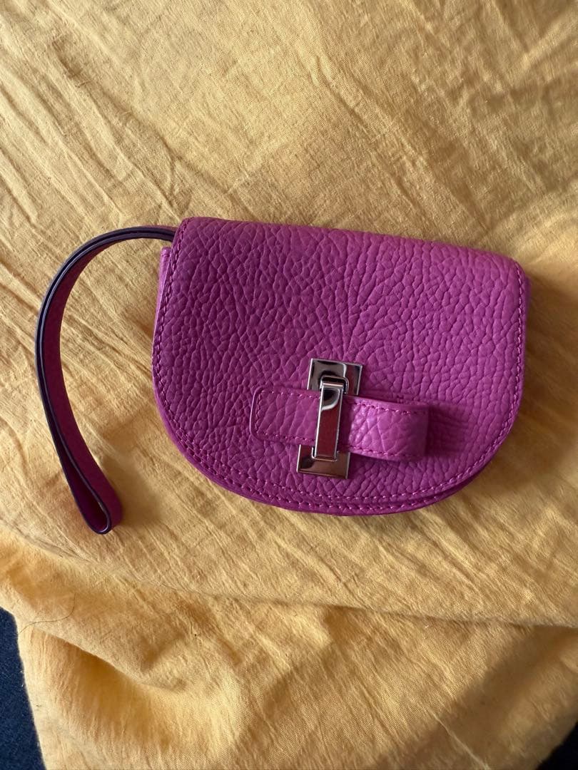 DELVAAUX デルヴォー　ピンクレザー ケース