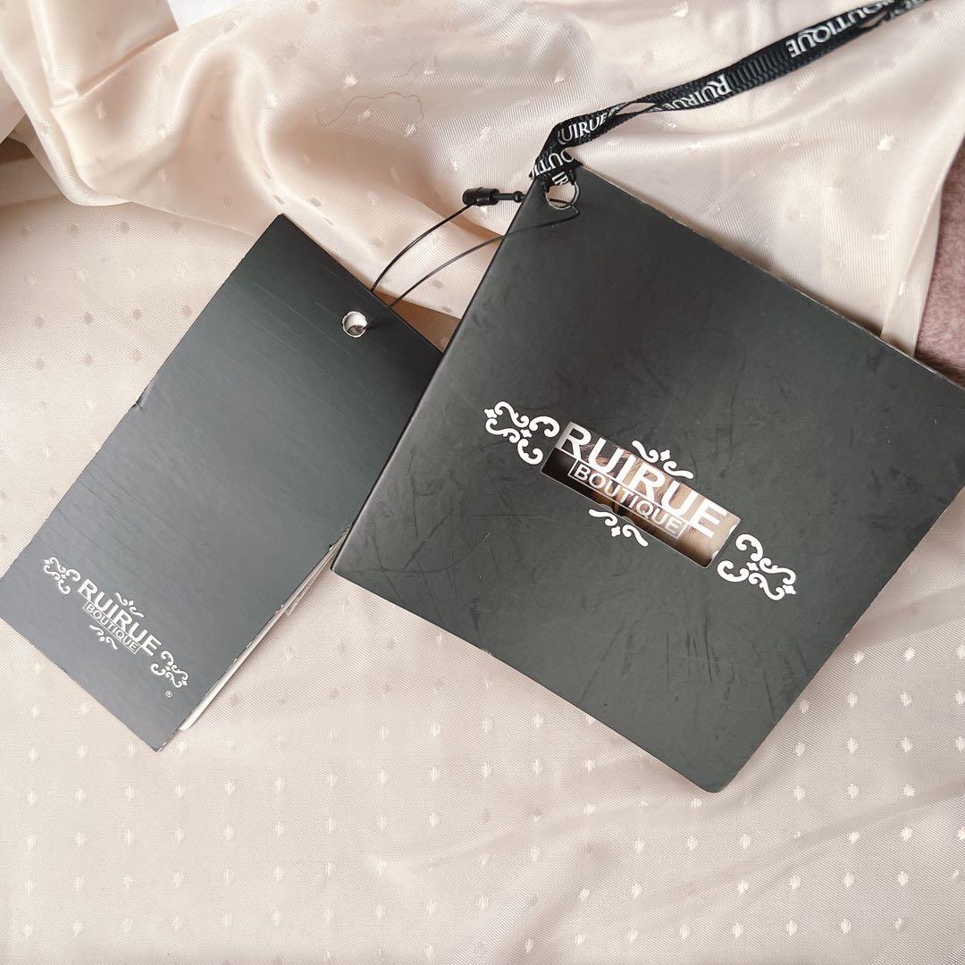 RUIRUE BOUTIQUE　フォックスファー付きケープコート　ポンチョ