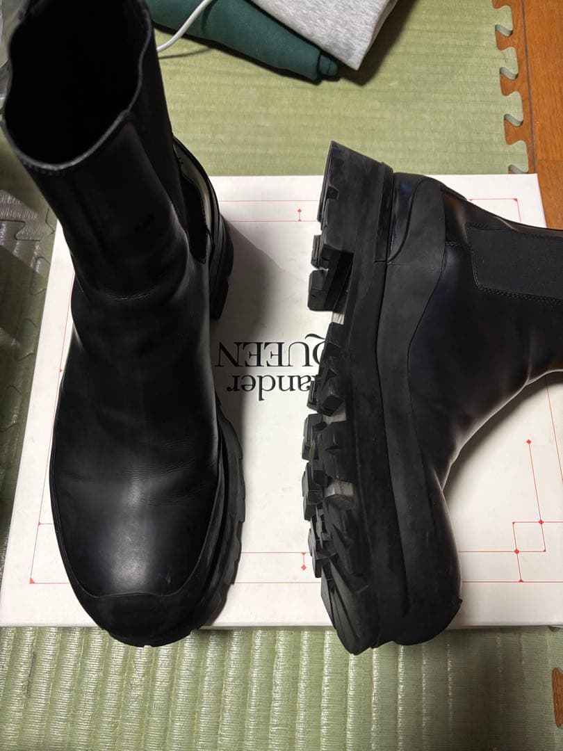 Alexander McQueen ブラック サイドゴアブーツ