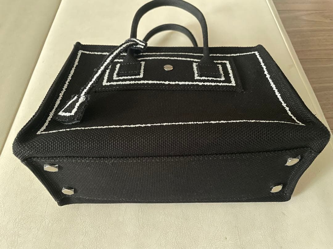 yonfa グラフトートmini black