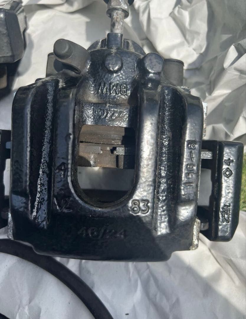  E90 E92 E93 M3 ブレーキキャリパー　パッド