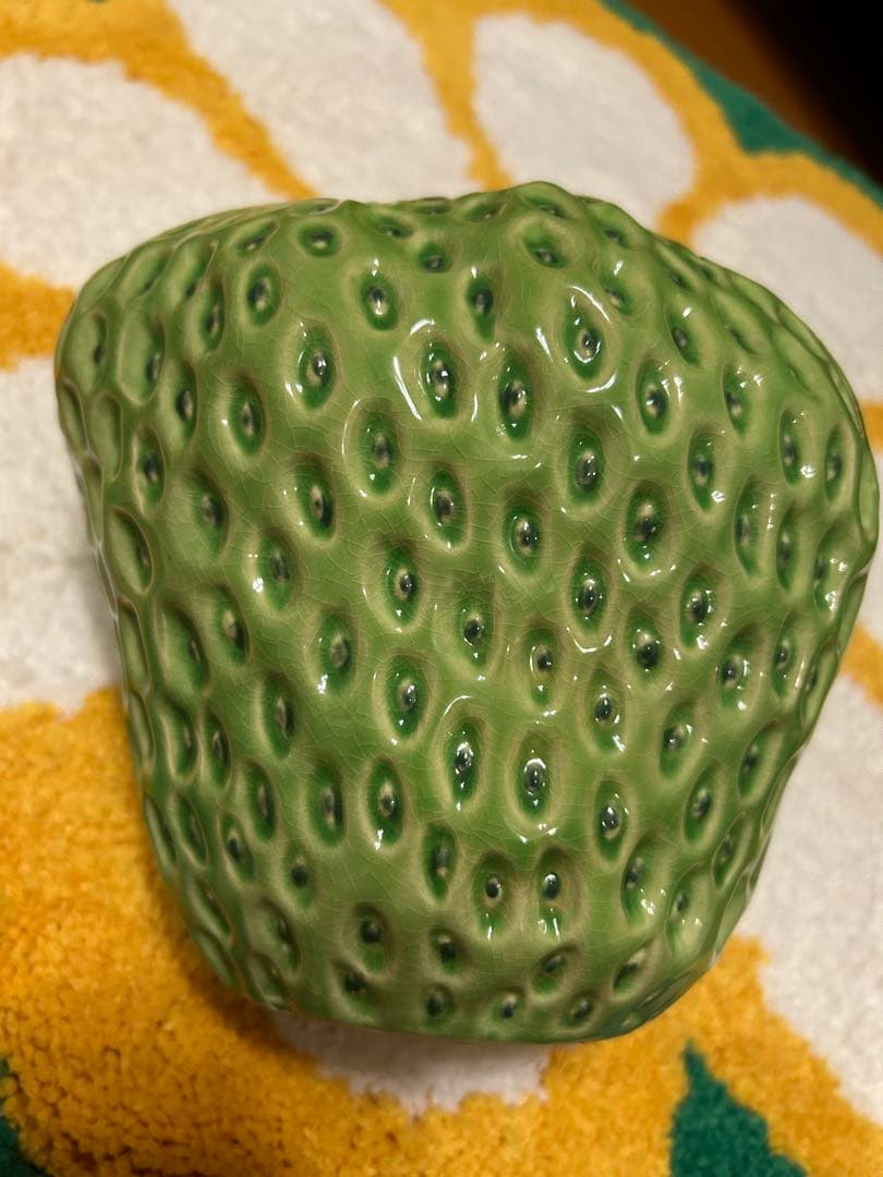 最終価格♠︎デスポッツ♦︎いちご花瓶　ミドリ美品♣︎2025/08購入★サイズL