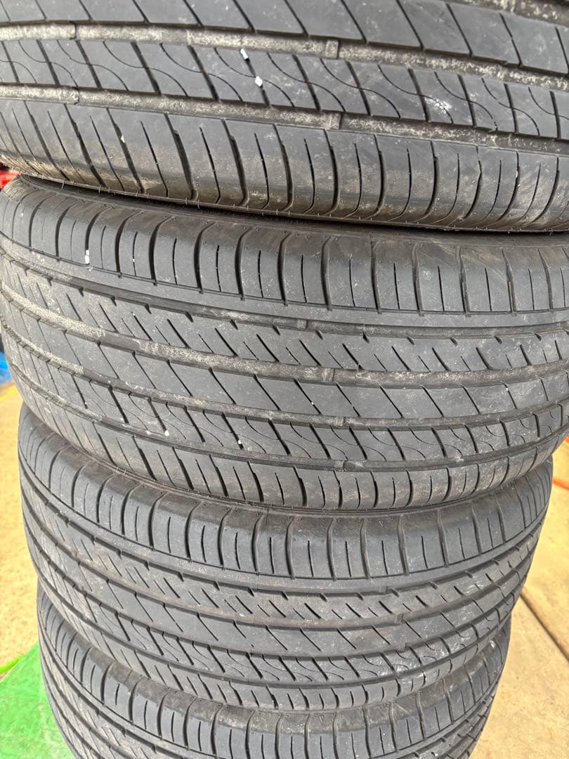 235/50R18 シルバースポークホイール