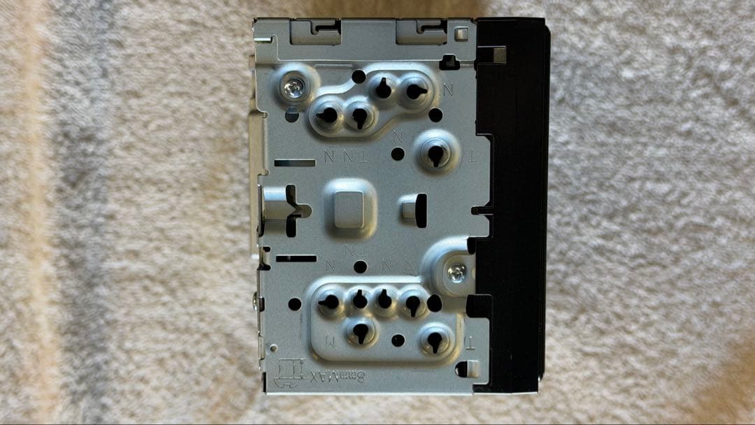 Pioneer DMH-SZ700 ディスプレイオーディオ