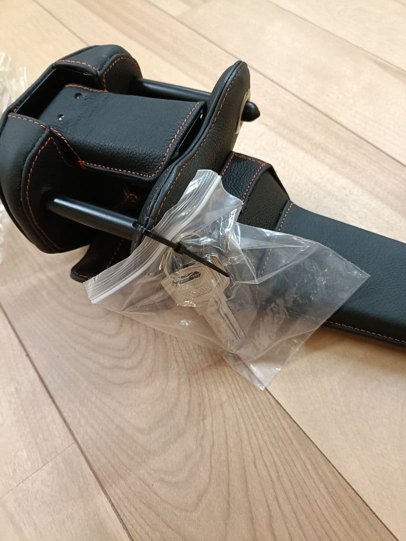 TRD プレミアムステアリングロック ブラック 新品未使用