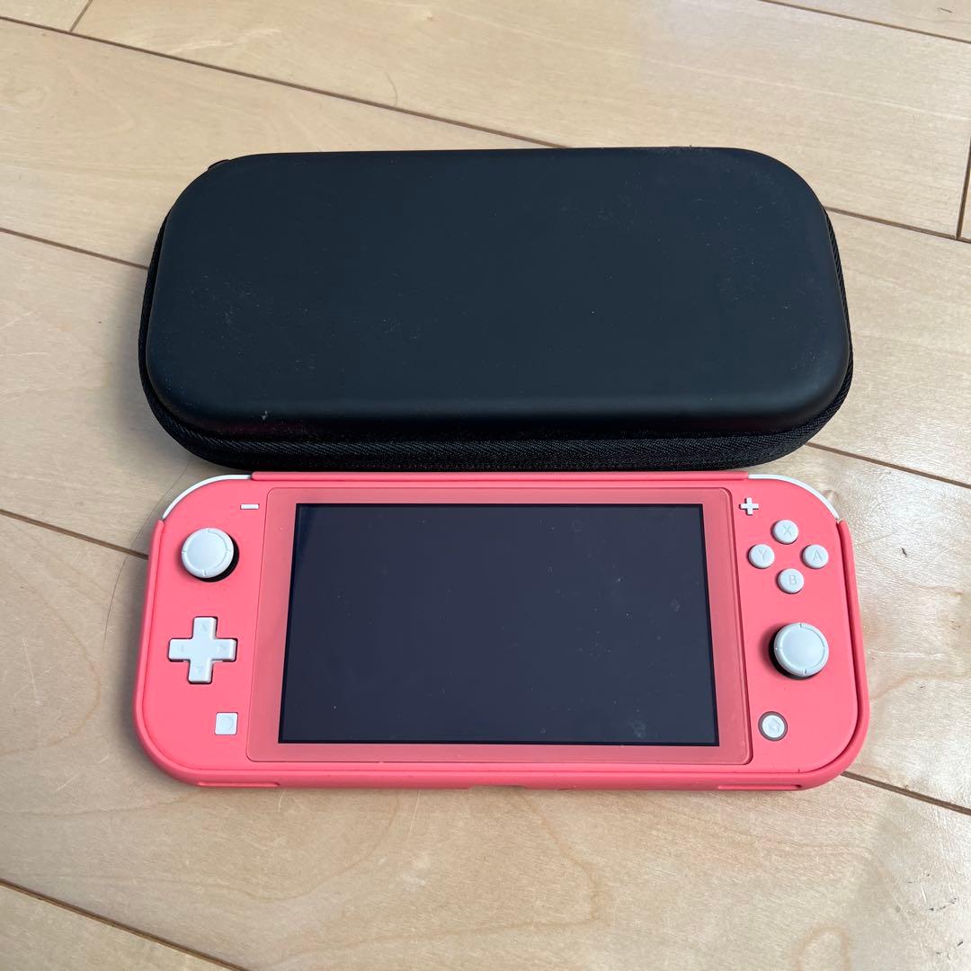 美品Nintendo Switch Lite ピンク 本体とケース付き
