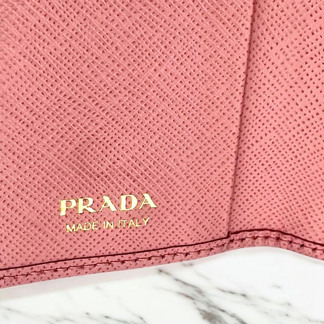 ✨極美品✨PRADA プラダ 4連キーケース サフィアーノレザー ピンク