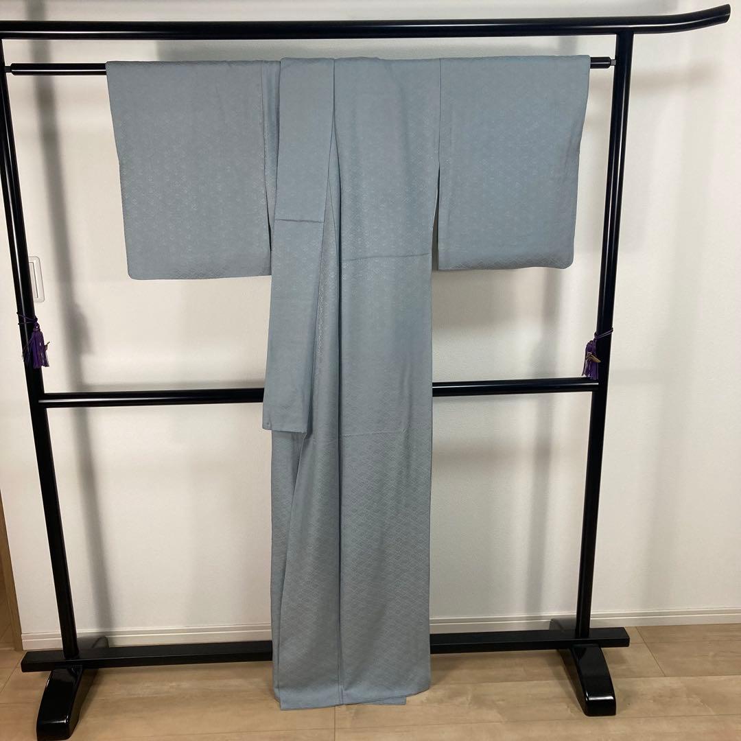 ZF-1346 色無地 地紋 正絹 燻んだ 水色 一つ紋 共八掛 美品 良品