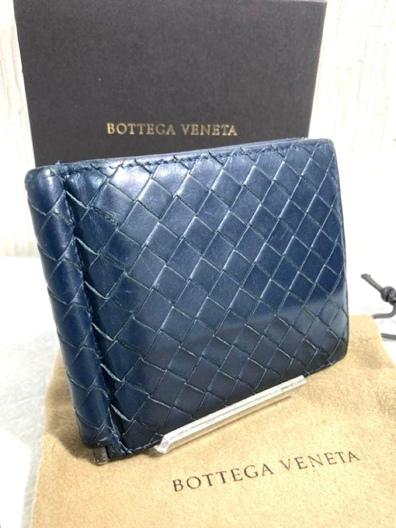 ボッテガヴェネタ　イントレチャート　マネークリップ付き　カードケース　箱付き