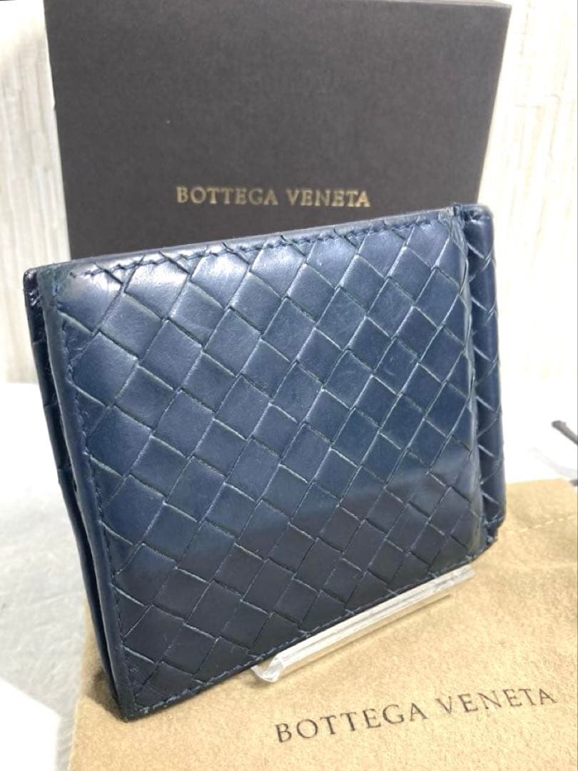 ボッテガヴェネタ　イントレチャート　マネークリップ付き　カードケース　箱付き
