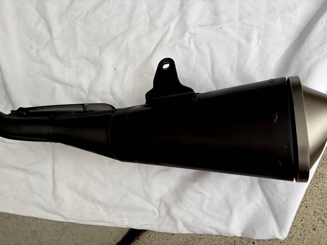 SUZUKI GSX-R150 新車外しノーマルマフラー　GSX-R125などに