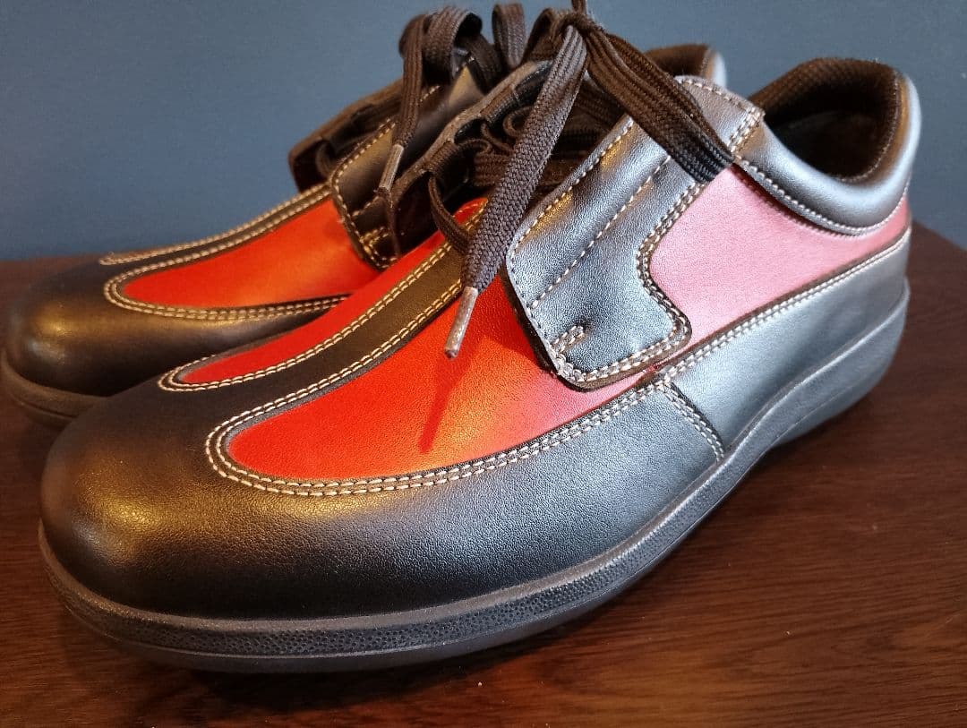 【美品】BALLY レディース ゴルフシューズ 23.5cm 本革