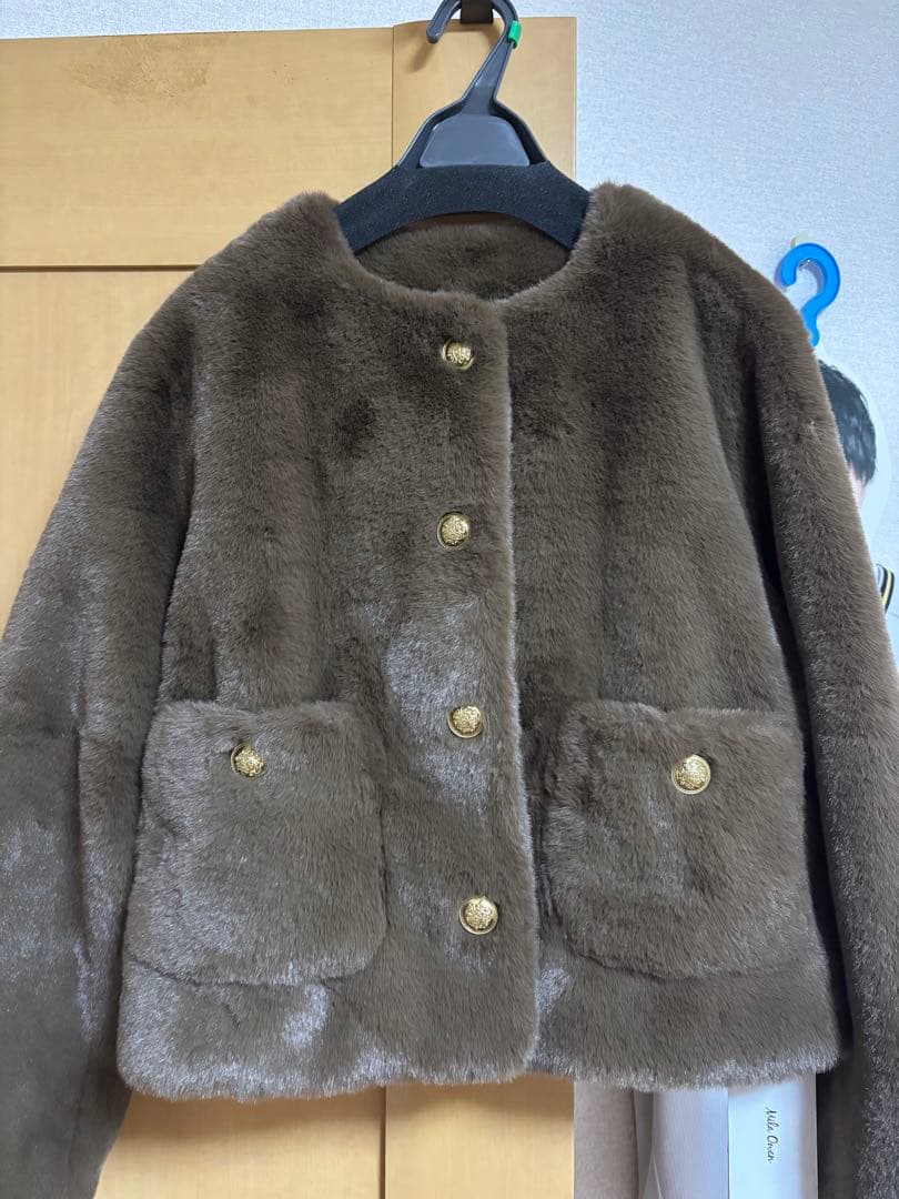 Mila Owen ファージャケット