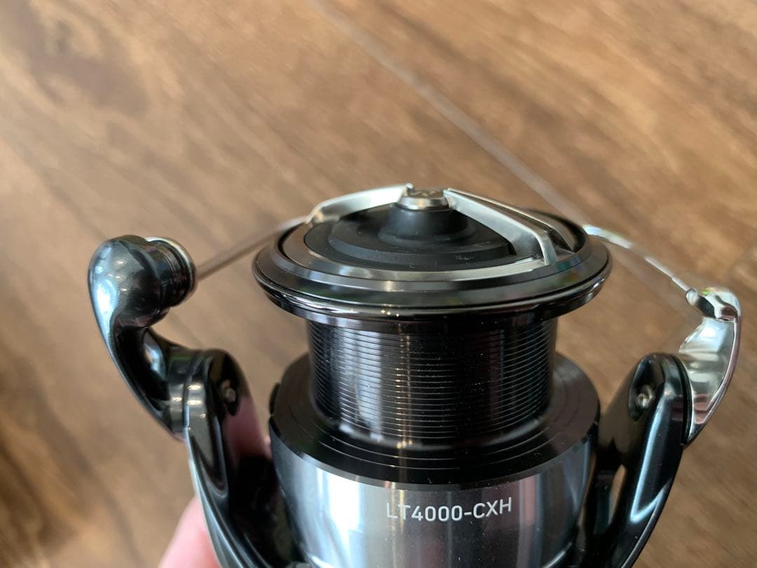 ダイワ　24セルテート　LT4000CXH おまけでエアリティハンドルRCSノブ