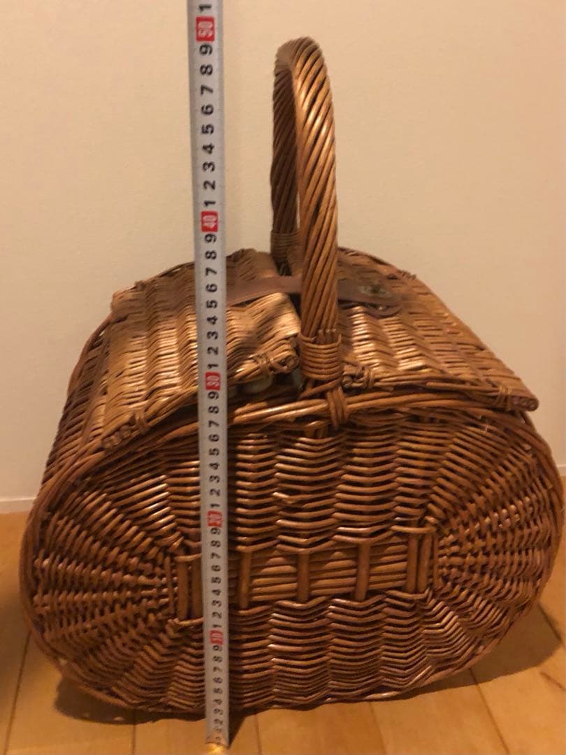 ピクニック　バスケット　食器付き