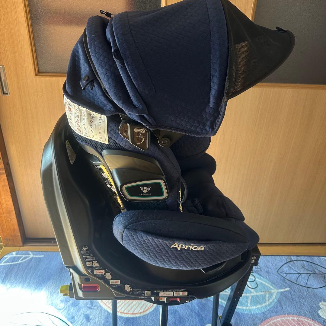 【美品】Aprica フラディアグロウ プレミアム 360 セーフティ