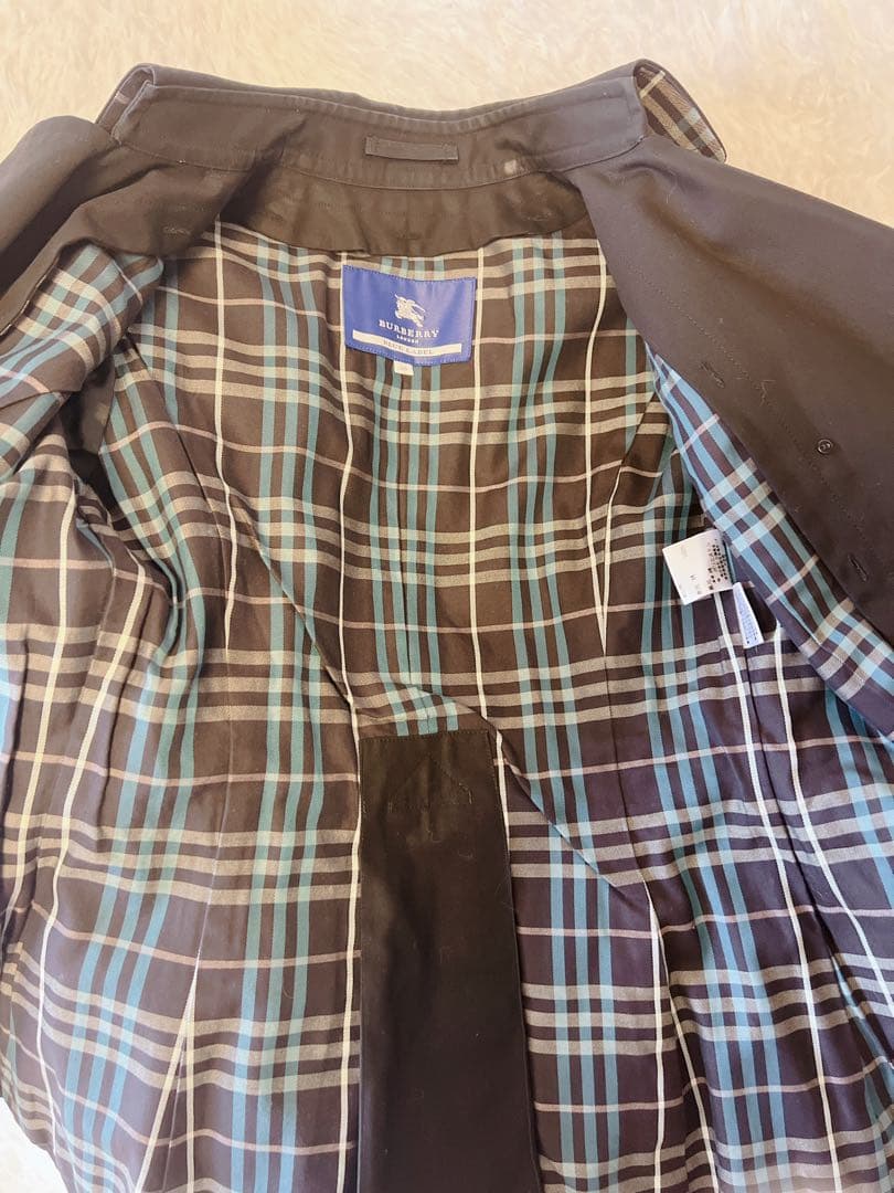 バーバリー ショートトレンチコート ノバチェック ベルト付き 黒 38