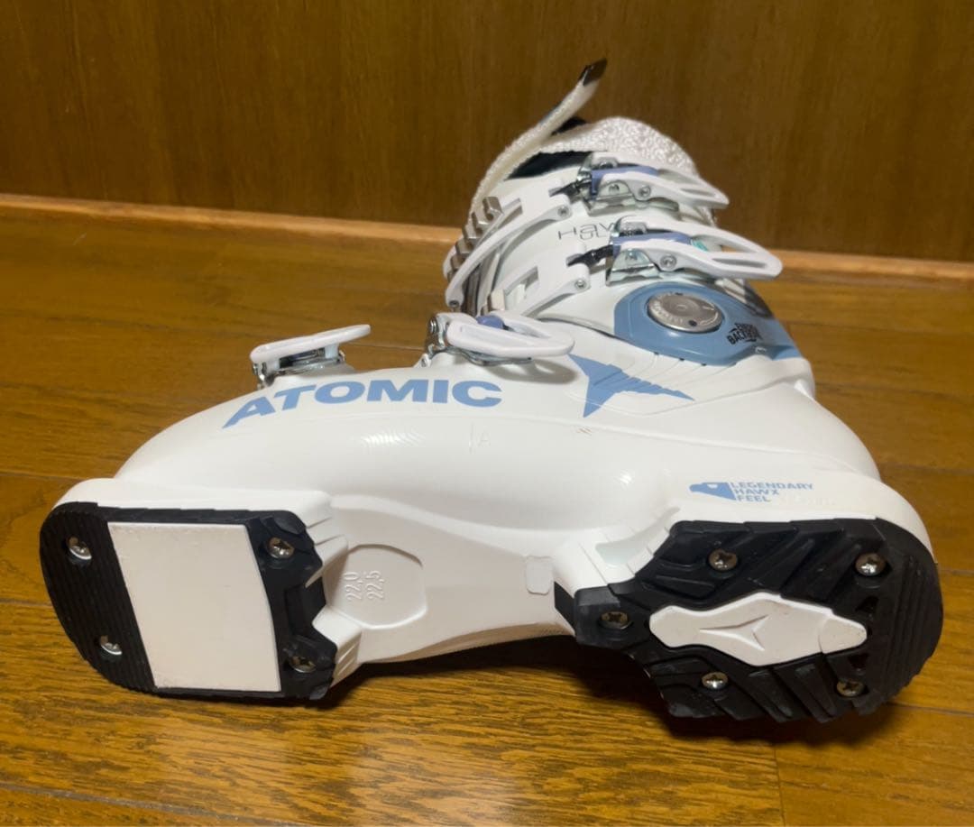 新品同様　アトミック HAWX ULTRA90 Wスキーブーツ　レディース