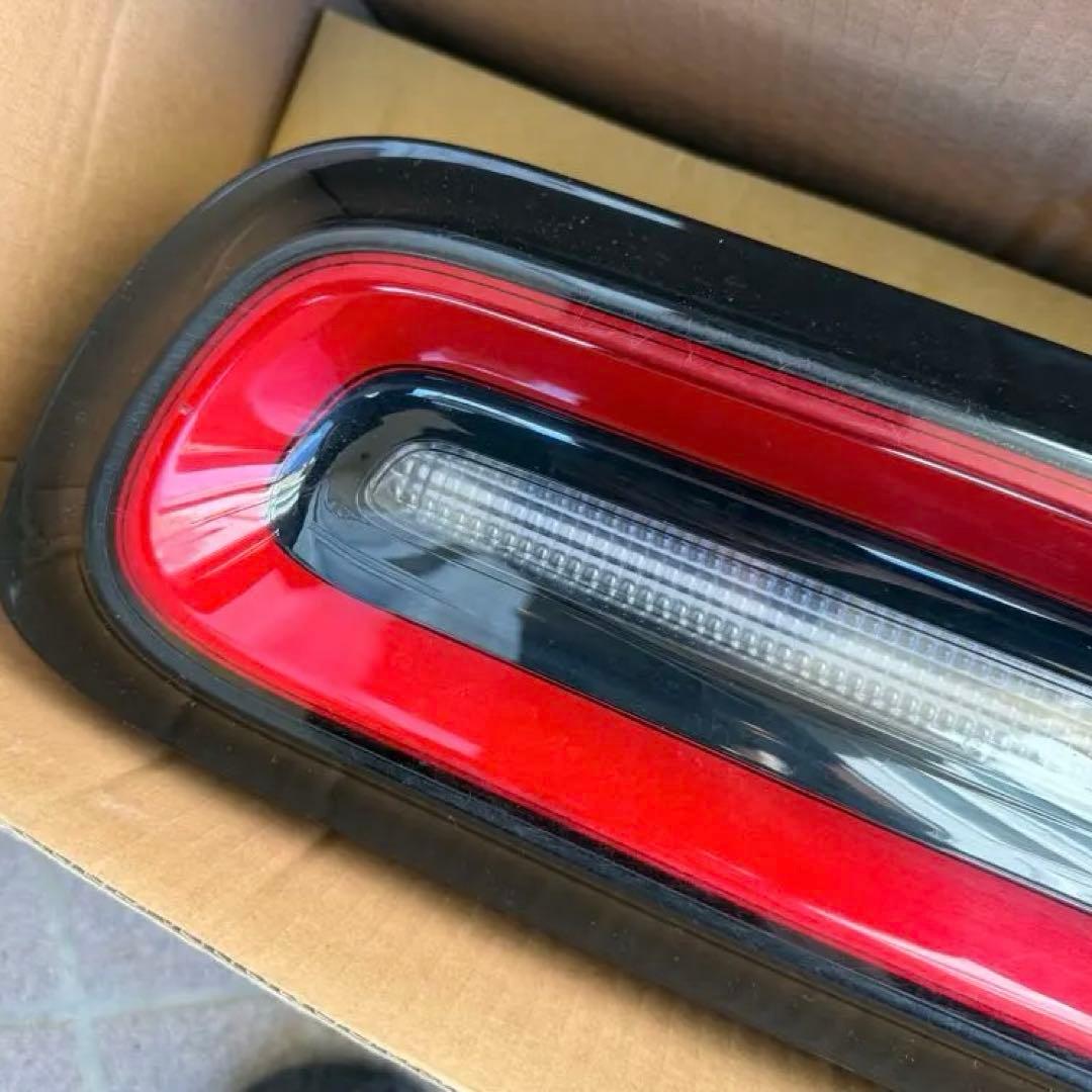 ダッヂ チャレンジャー テールランプ テール シーケンシャルウィンカー 後期