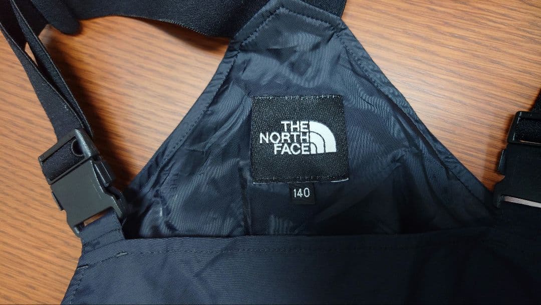 the north faceノースフェイス スノーウェア上下セット 140