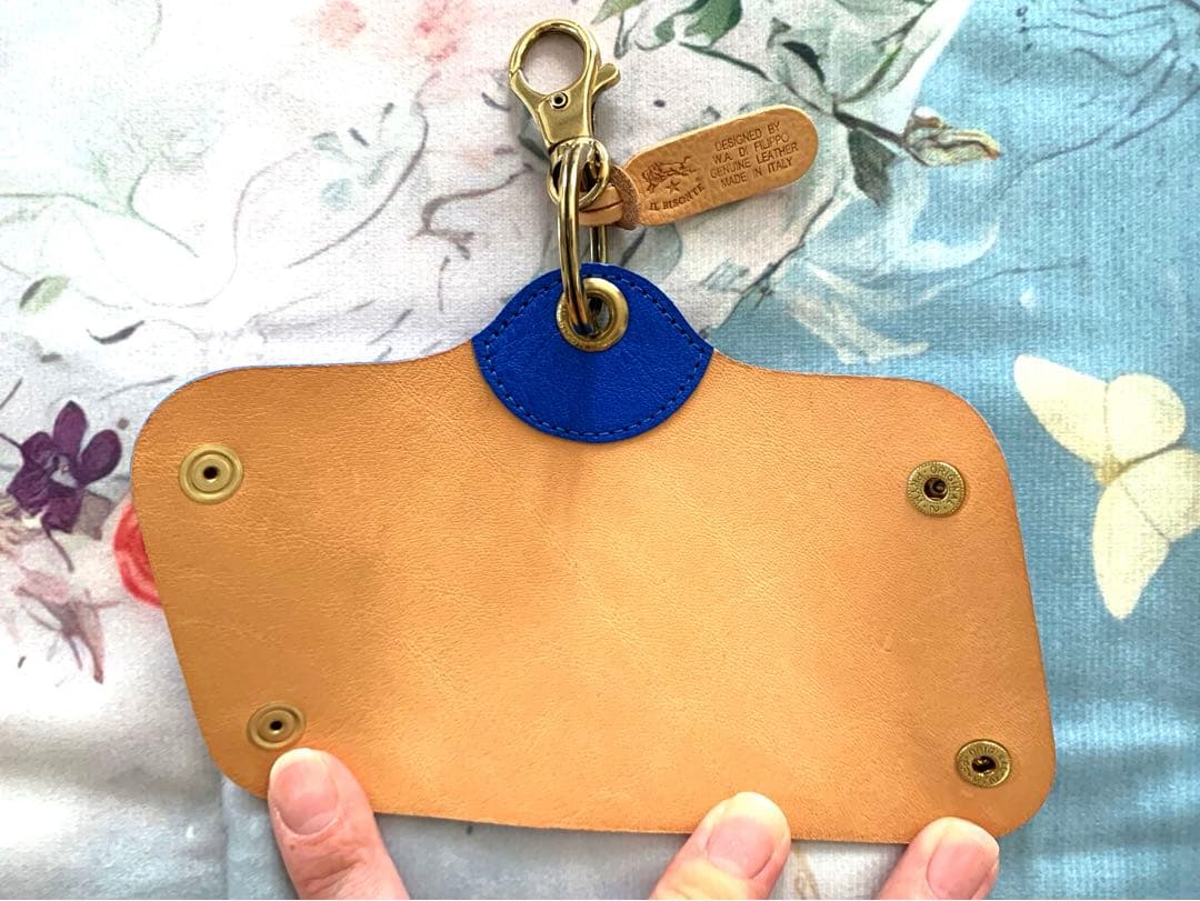 【新品・未使用品】【送料込】イルビゾンテ ロゴプリントキーケース