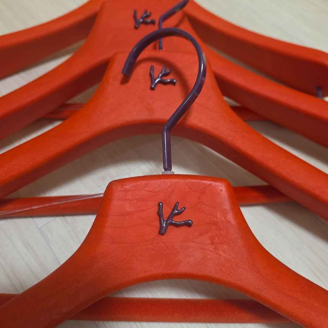 ISAIAイザイヤ✨️ハンガー‼️4本セット 40cm 非売品