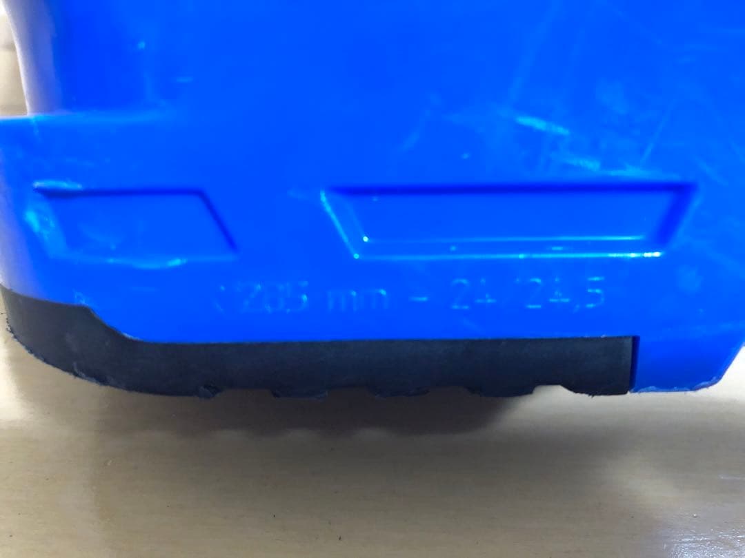 サロモン スキーブーツ ジュニア 24〜24.5センチ