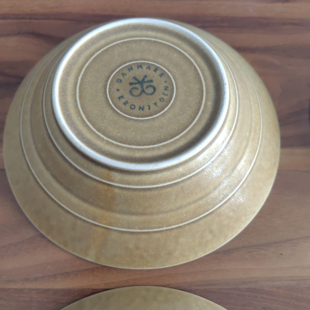 クイストゴー　レリーフ　深皿　4枚