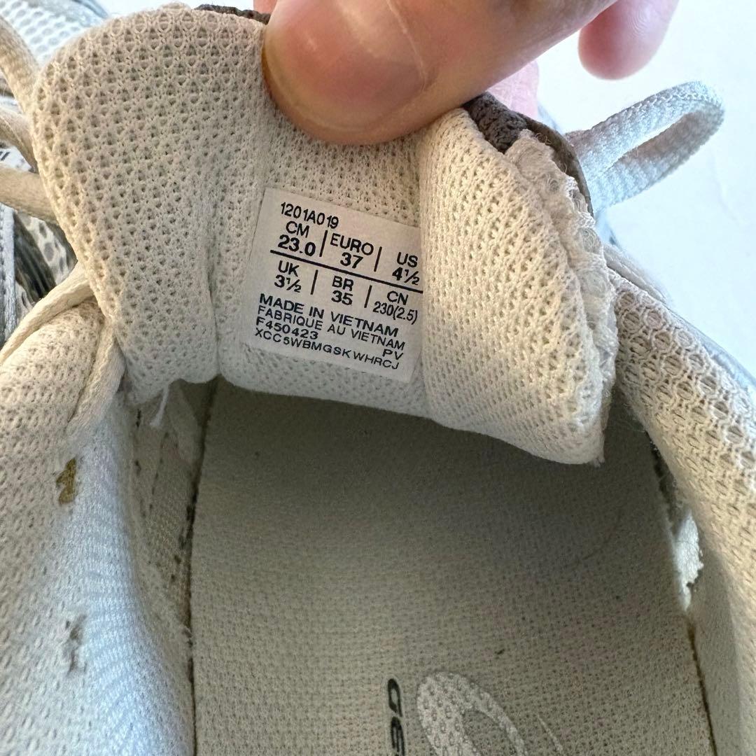 ASICS アシックス GEL-KAYANO 14 ゲル カヤノ14